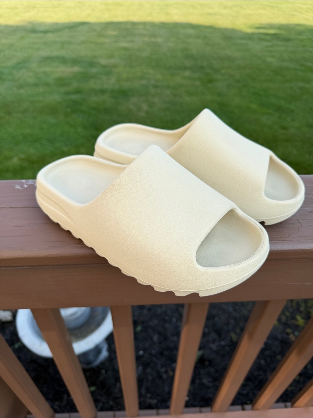 adidas yeezy Men's Slip-On Slides in Cream